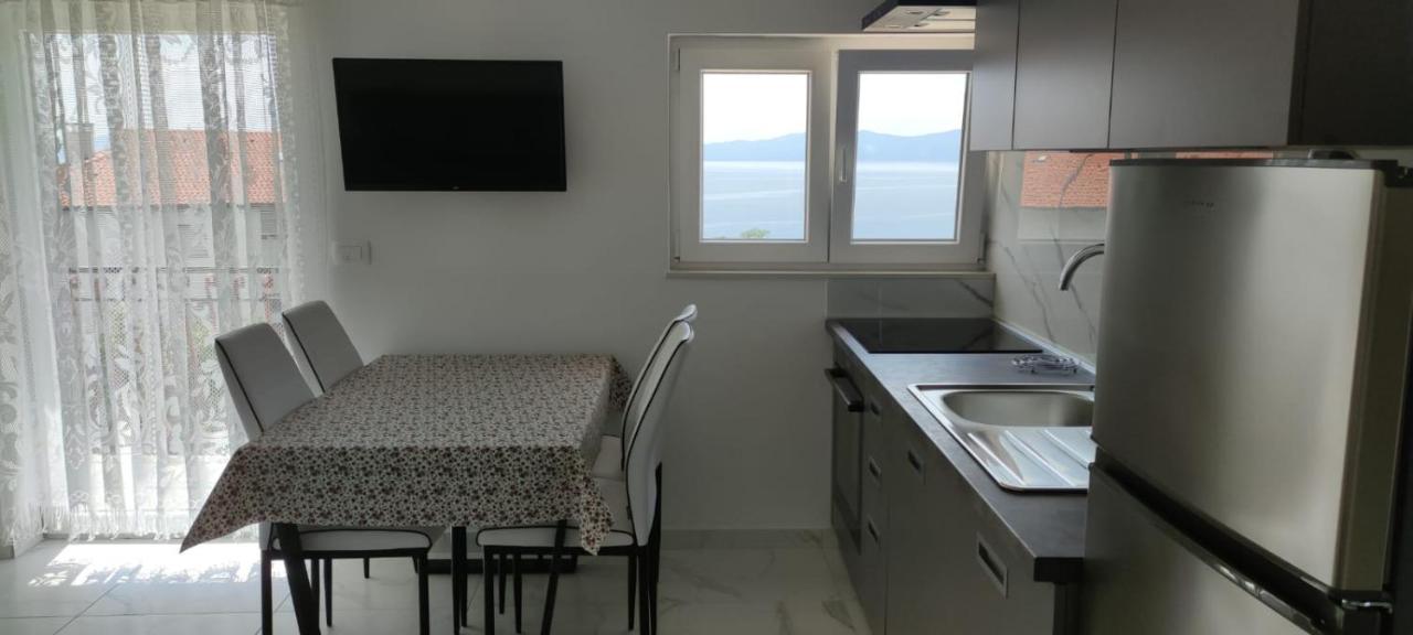 Apartments Inbox Kostrena Exterior foto